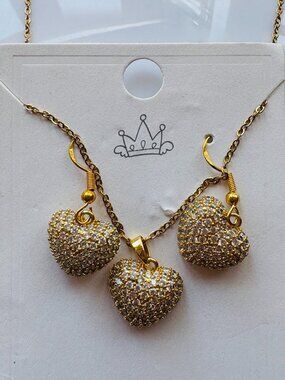 Necklace and Earrings Heart Set with Clear Stones